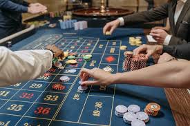 Зеркало Casino Wilder